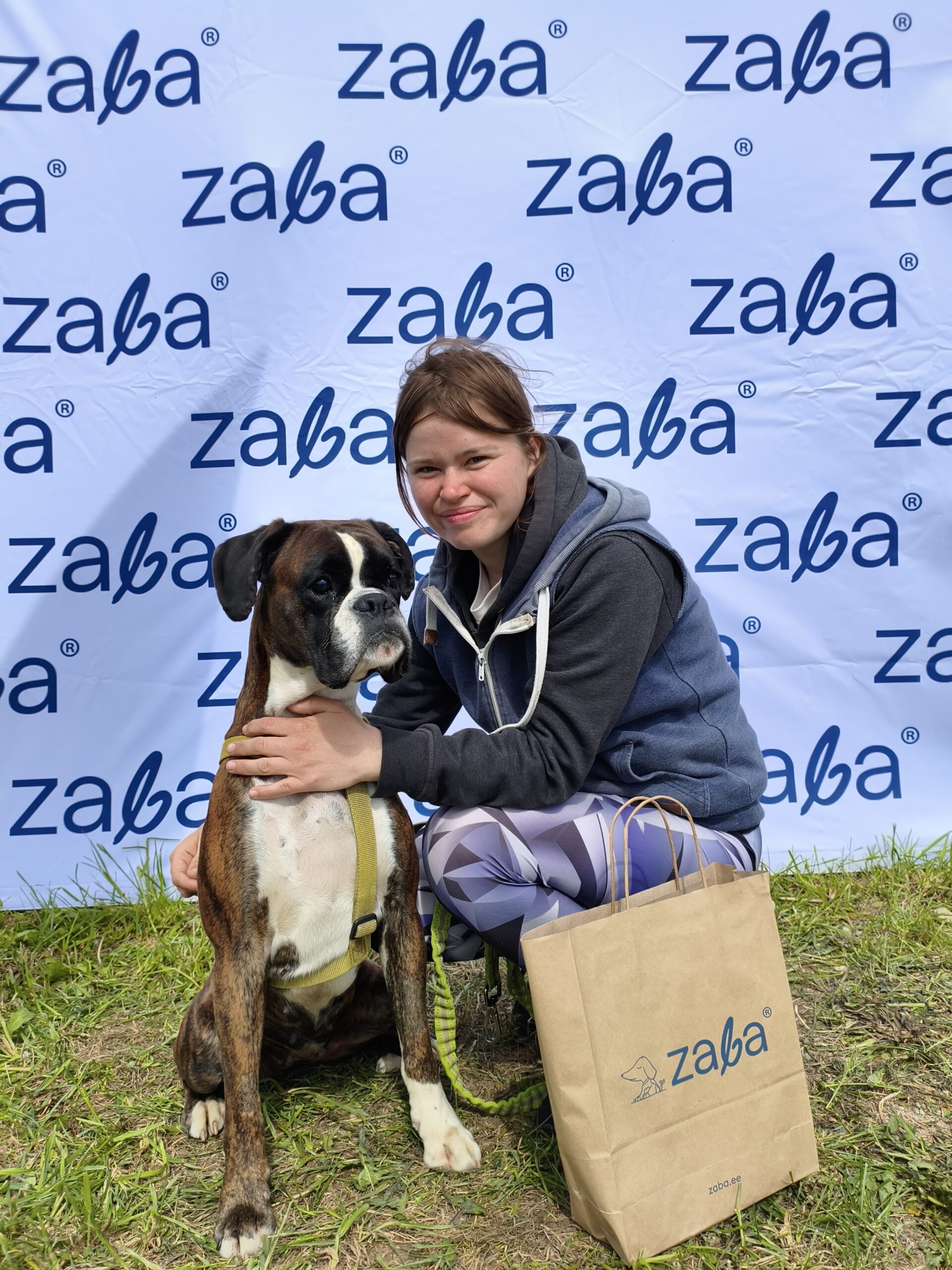 Ma käisin 24ndal mail Zaba orienteerumispäeval koerte massaažist rääkimas. Sarnane sündmus toimus tegelikult ka eelmisel aastal, aga natuke teise nime all. Hoid